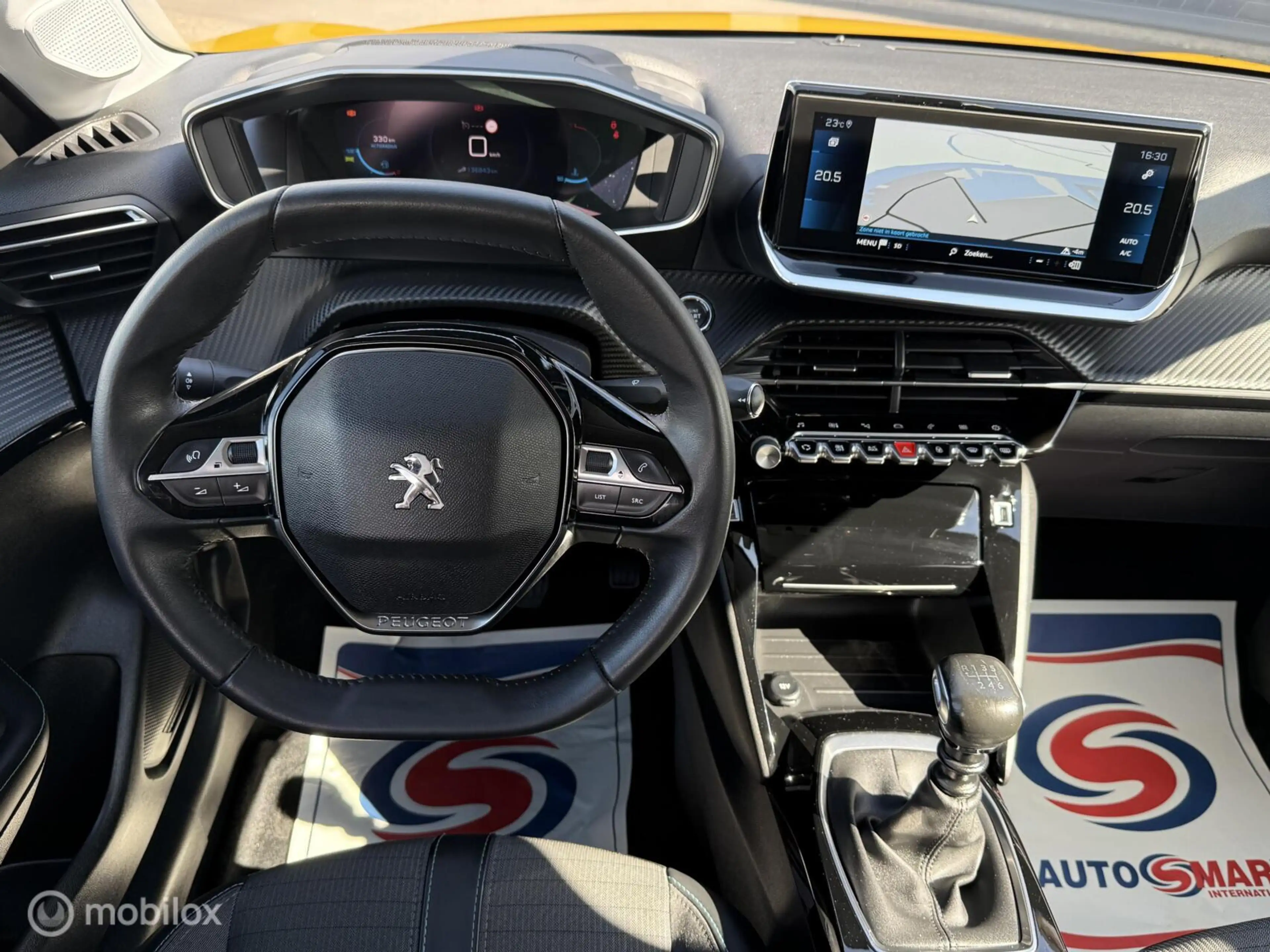 Peugeot 208 1.2 PureTech Blue Lease Allure Camera Trekhk LED — photo 29