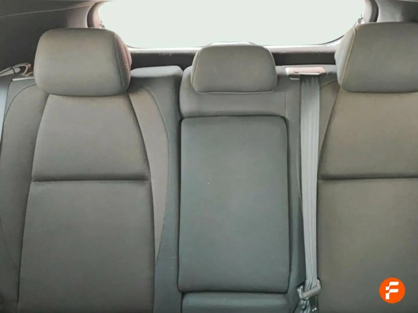 Mazda 3 1800 116CV Blanc - 1