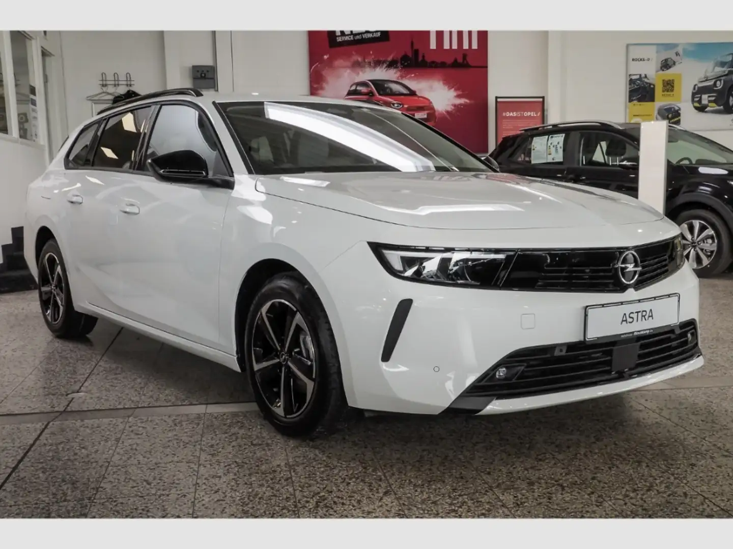 Opel Astra L Sports Tourer Enjoy 1.2 RückKam Voll-LED SHZ PDC Weiß - 2