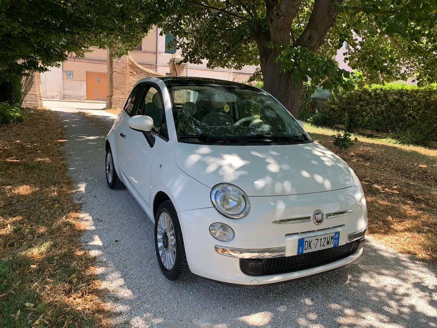 Fiat 500 1.2 benzina lounge Bianco - 1