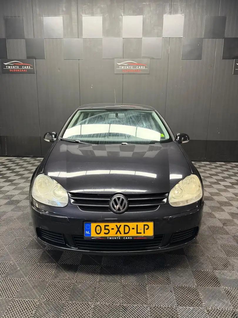 Volkswagen Golf 1.6 FSI Optive 3 | Airco | Cruise | Nieuwe APK | Schwarz - 2