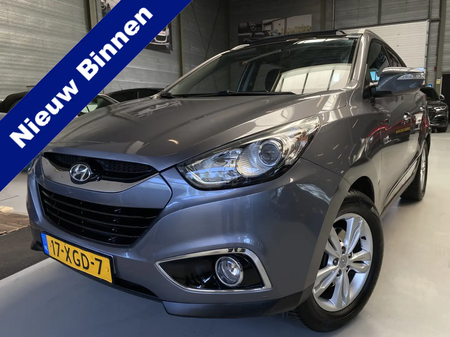 Hyundai iX35 1.6i GDI Style Panorama-dak, Trekhaak Grijs - 1