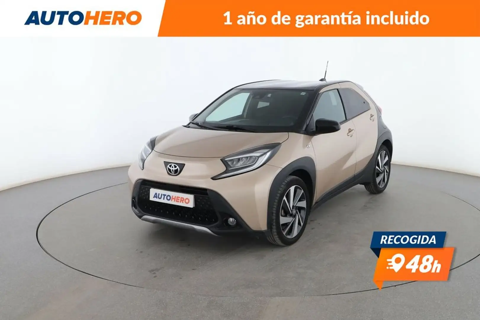 Toyota Aygo X 1.0 Chic Beige - 1