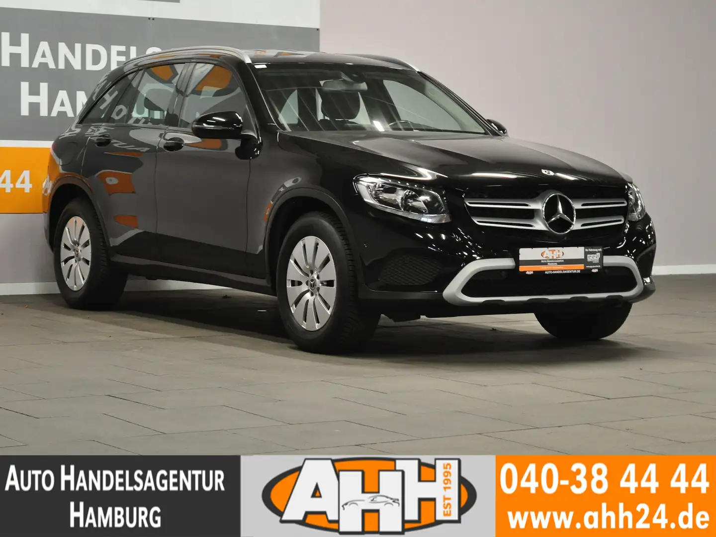Mercedes-Benz GLC 250 4M AHK|TEMPO|KAM|SHZ|LED|NAV|ALLRAD! Schwarz - 2