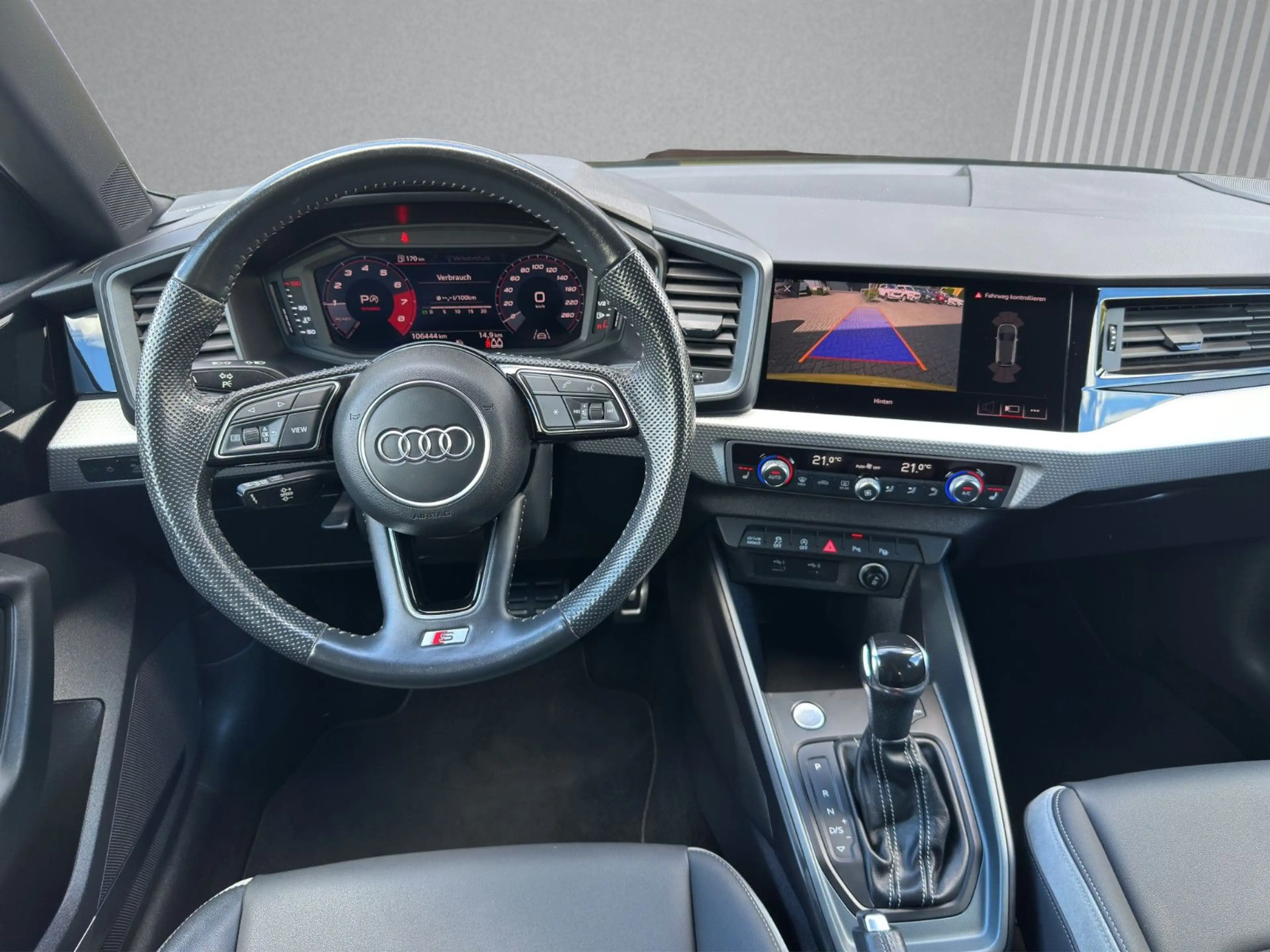 Audi A1 Sportback 35 TFSI S-Line advanced B&O — photo 15