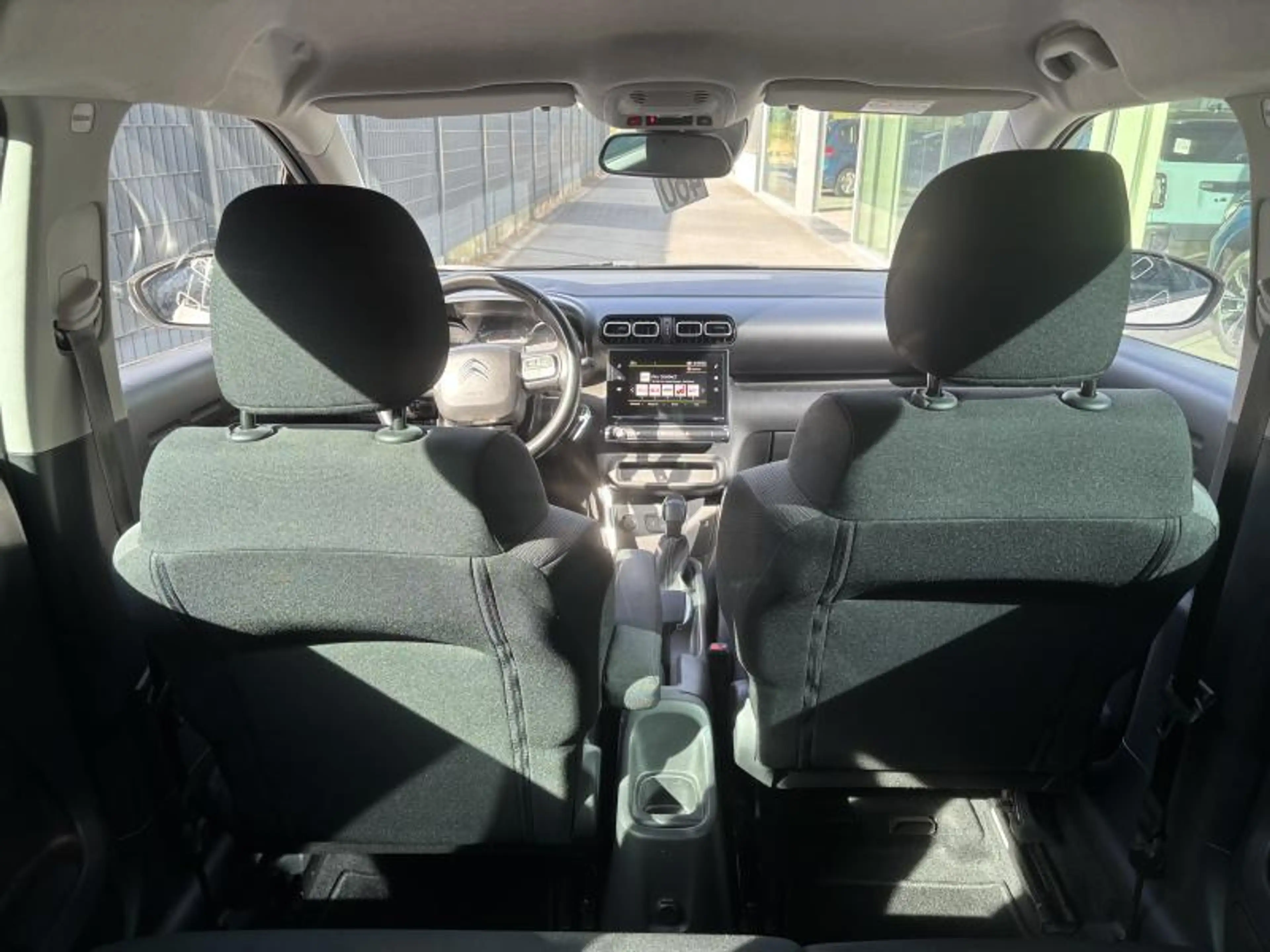 Citroen C3 Aircross shine hdi 120 auto — photo 8
