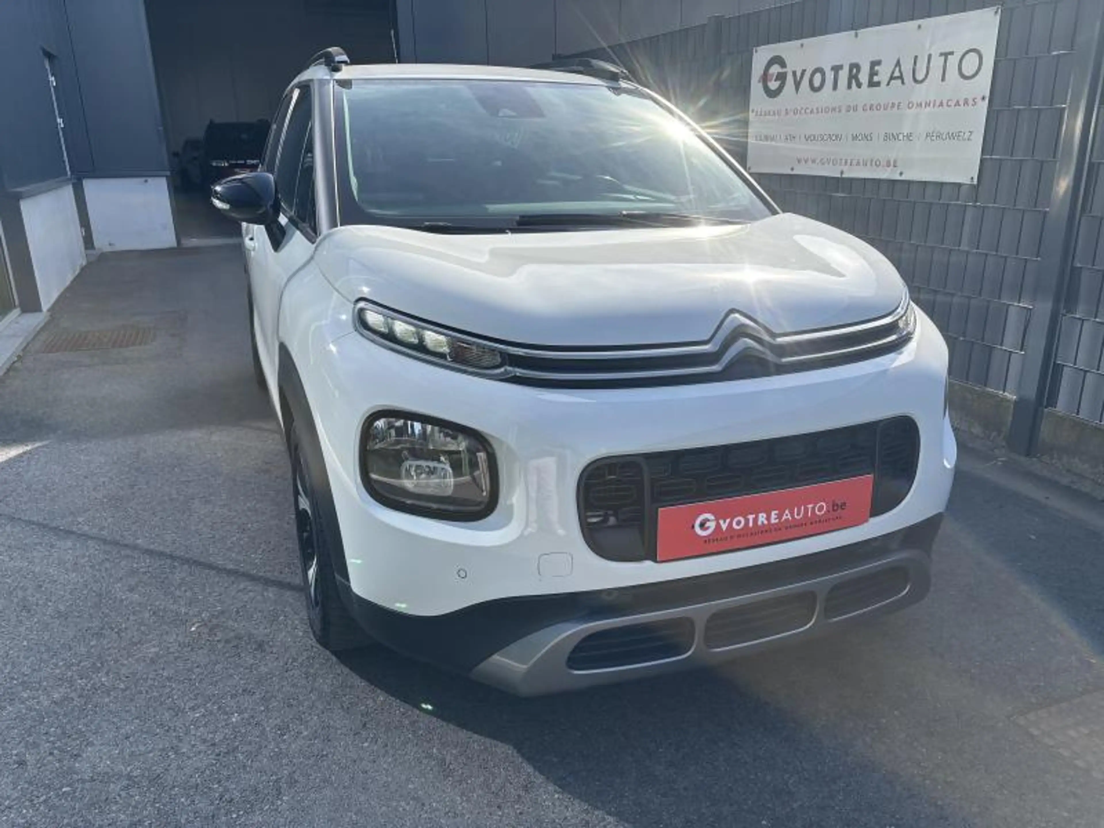 Citroen C3 Aircross shine hdi 120 auto — photo 3