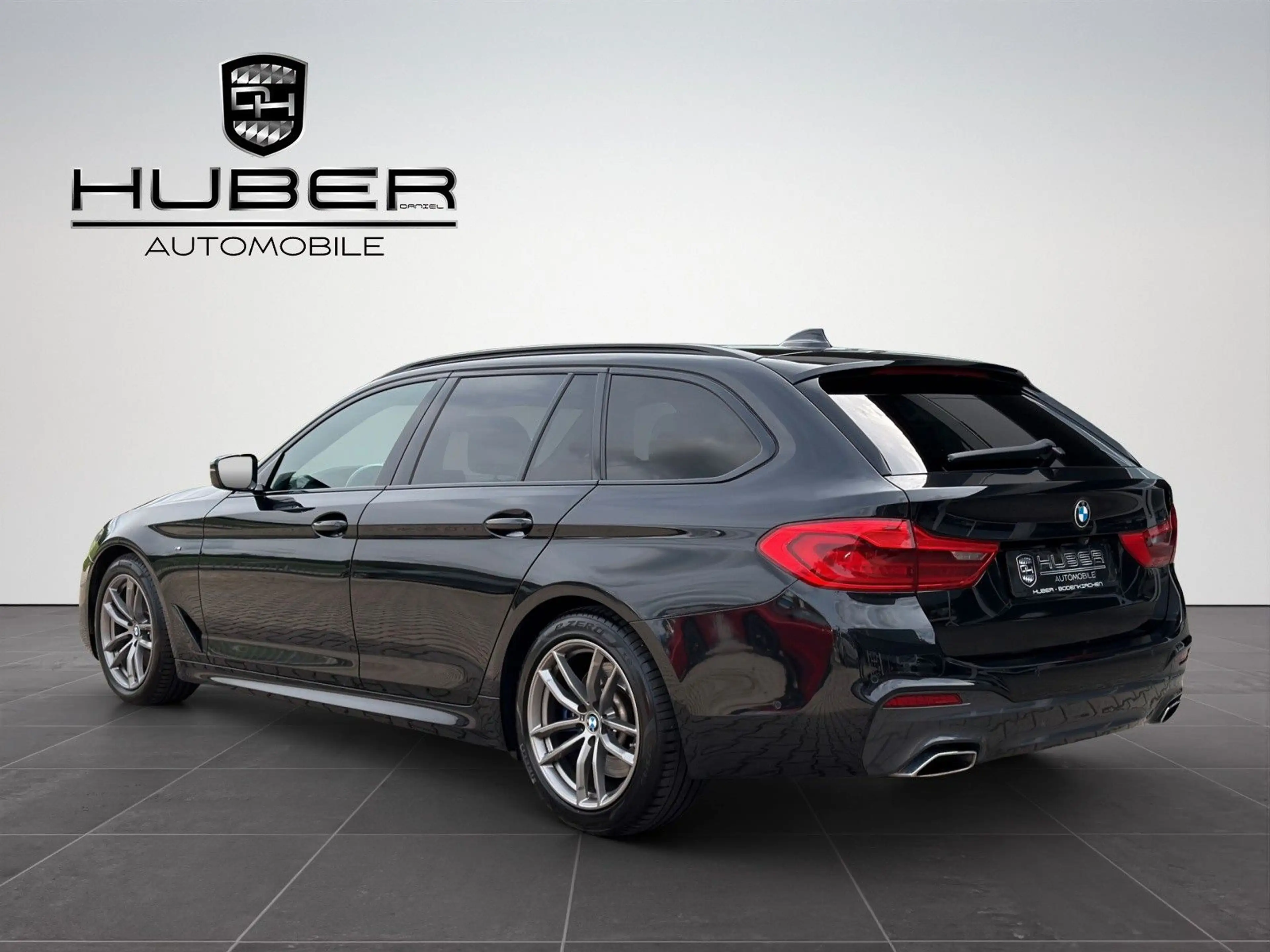 BMW 530 d xDrive M Sport Navi, AHK, Leder, 360°, WP — photo 3