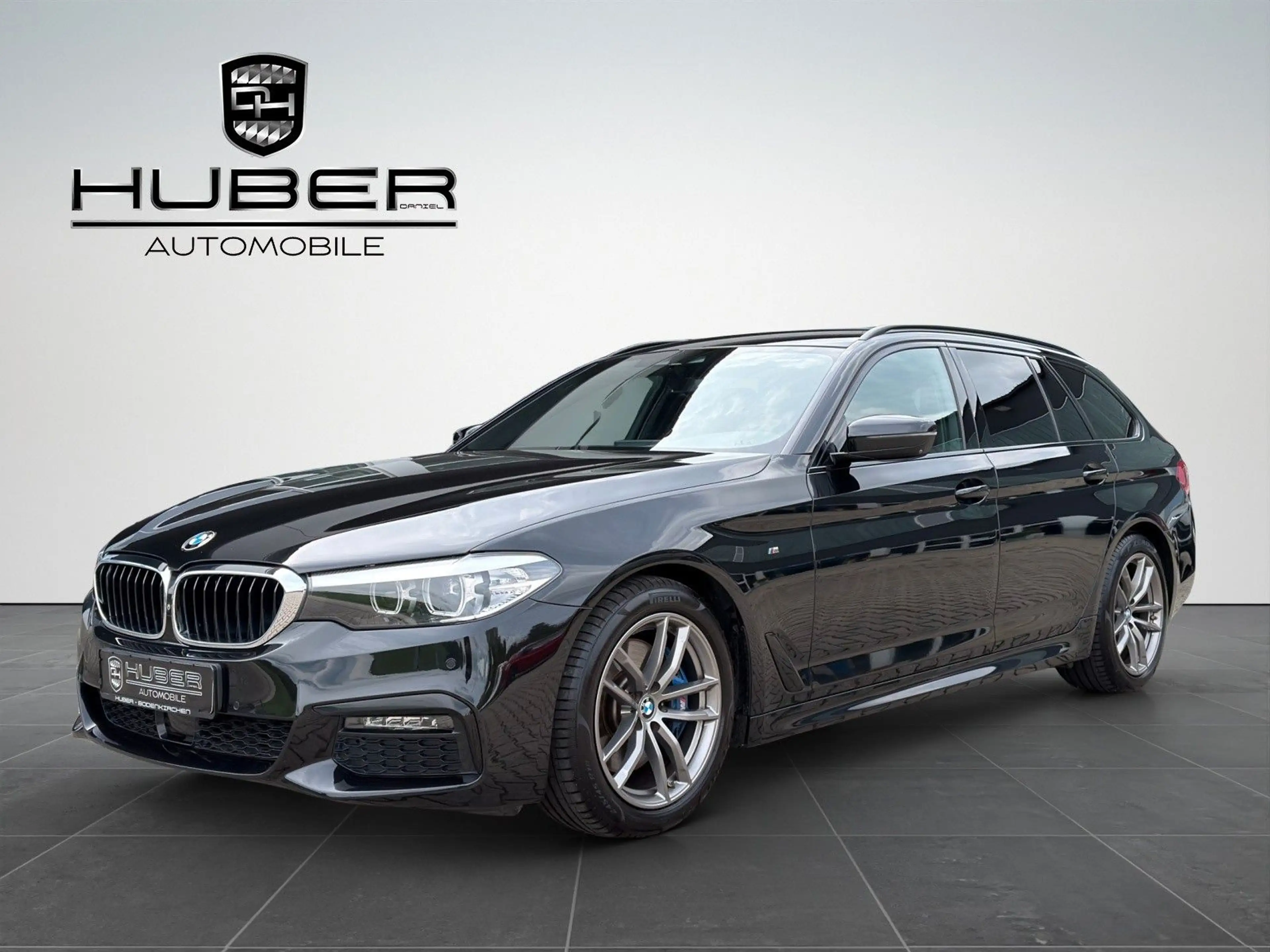 BMW 530 d xDrive M Sport Navi, AHK, Leder, 360°, WP