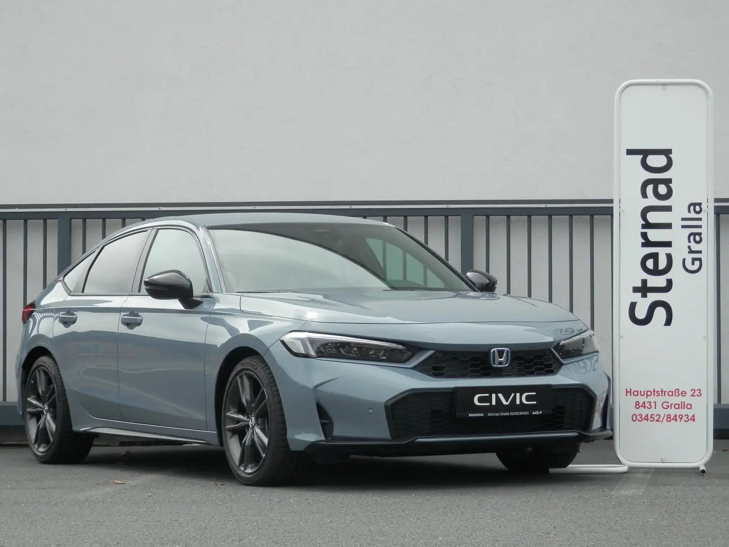 Honda Civic 2.0 i-MMD Hybrid Sport e-CVT Aut. Grau - 2