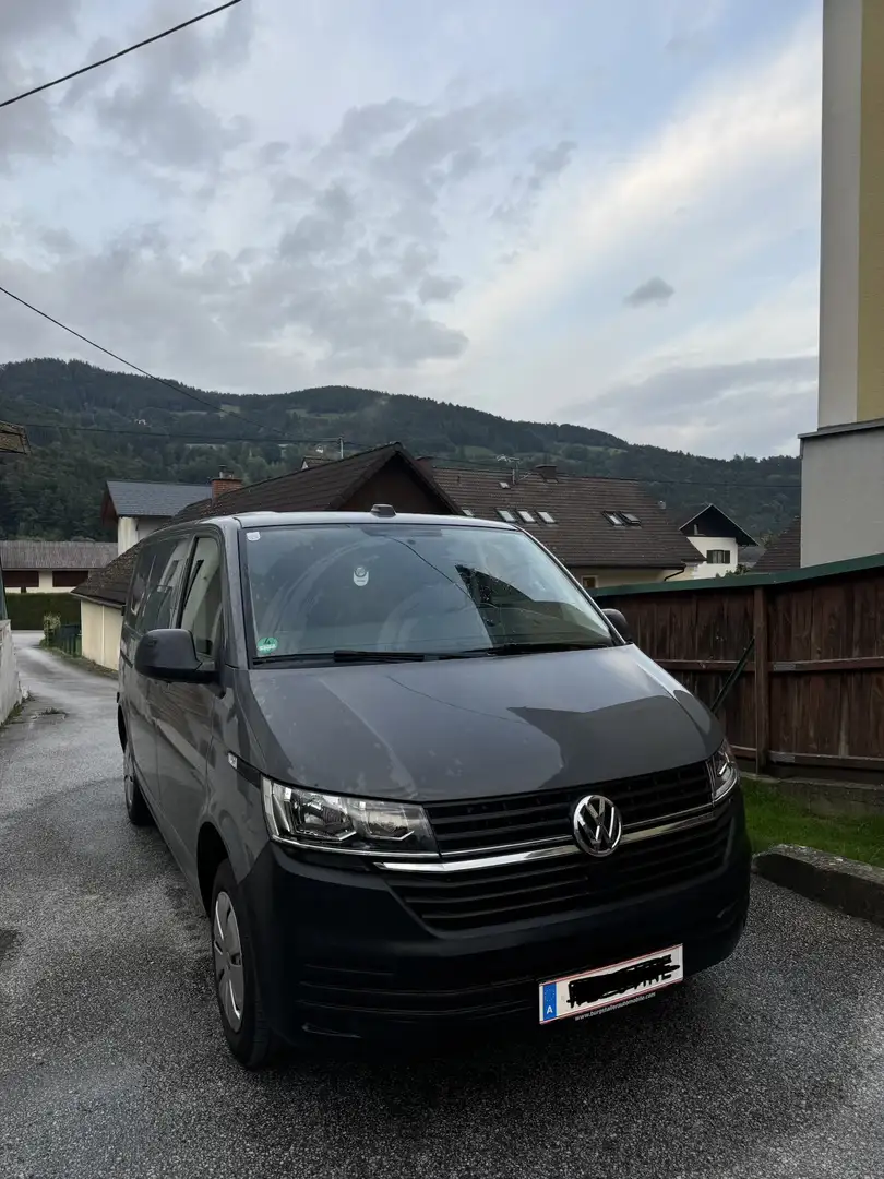 Volkswagen T6.1 Transporter Grau - 1