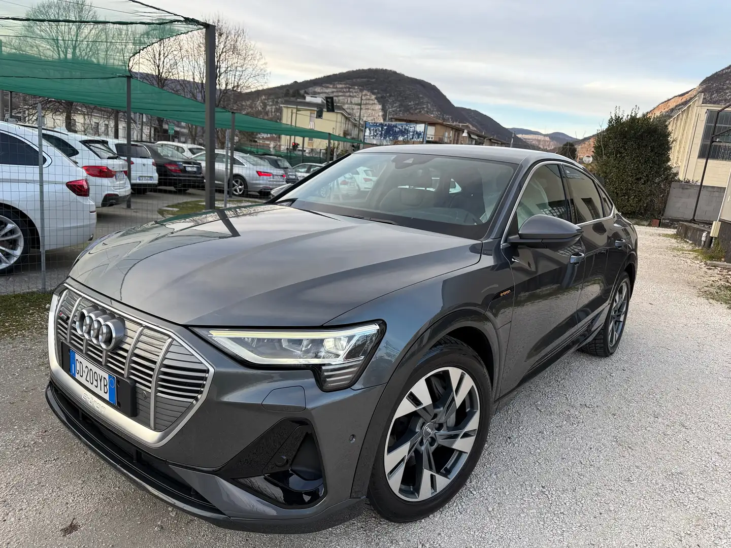 Audi e-tron Sportback 50 S line Edition quattro UNIPROP FULL Gris - 1