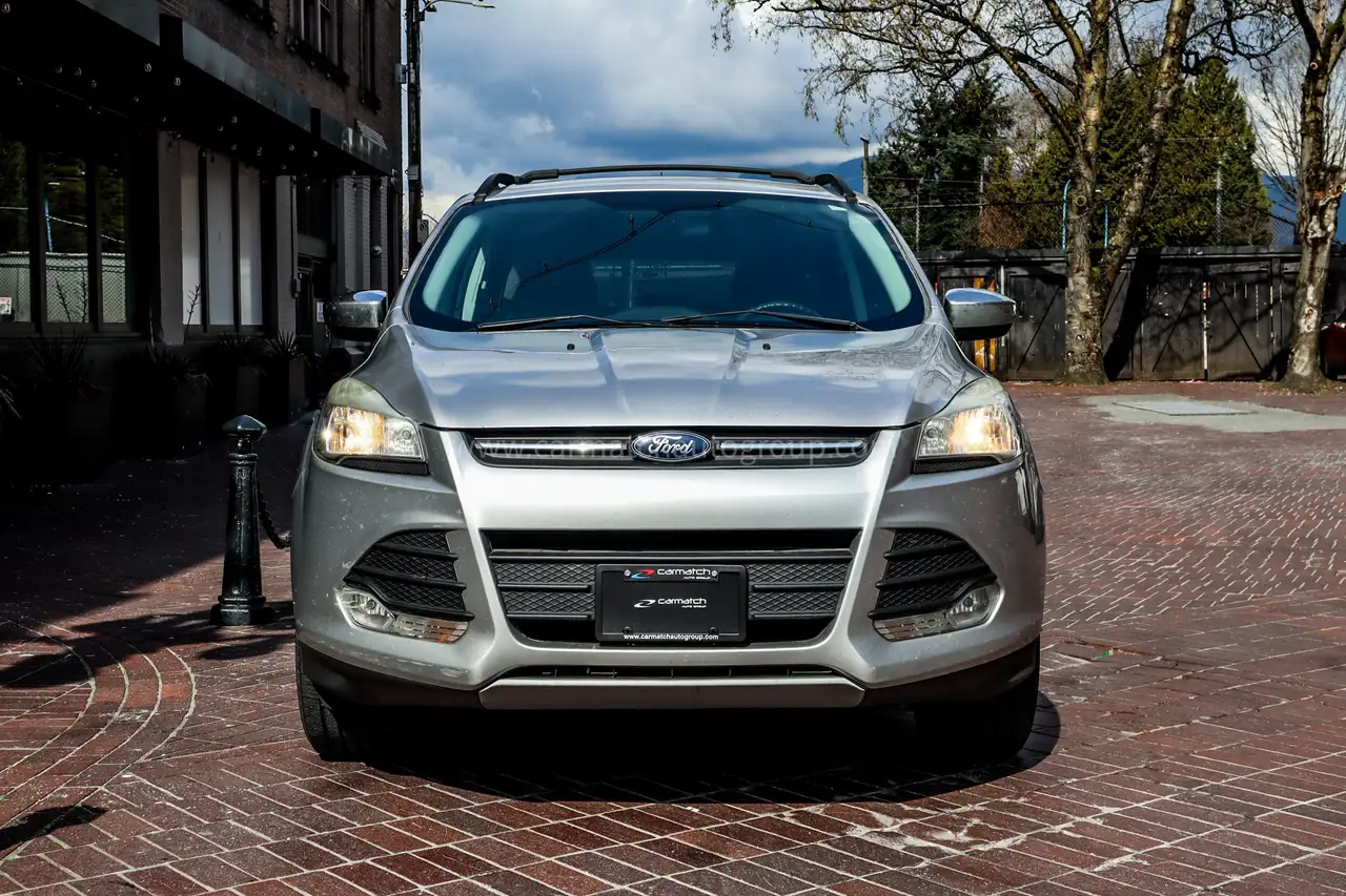 Ford Escape снимка Ford Escape