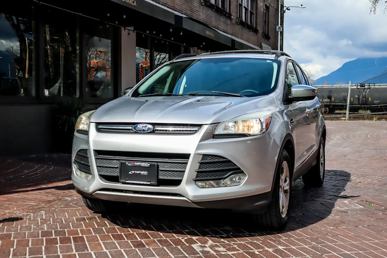 Ford Escape снимка Ford Escape