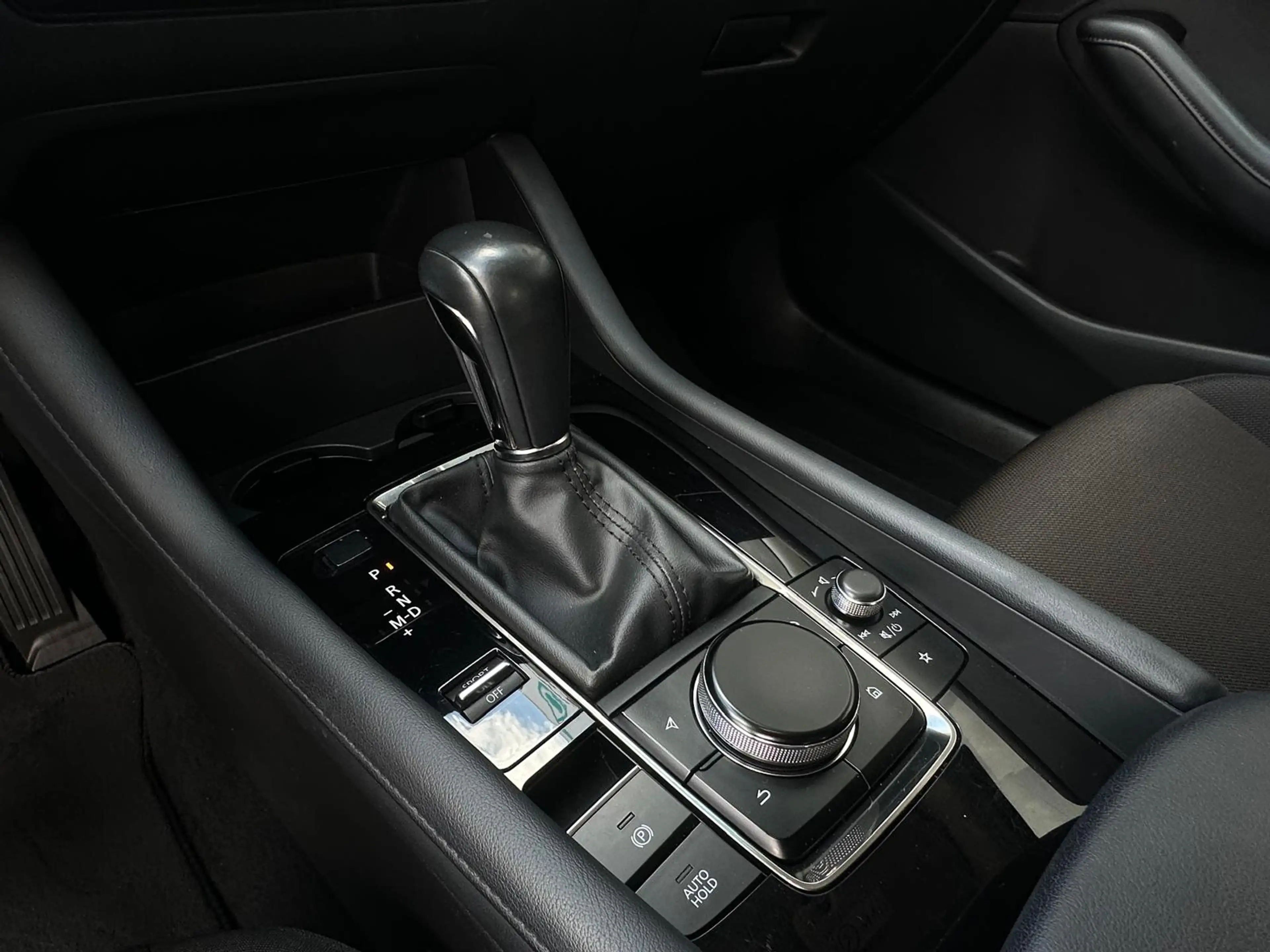 Mazda 3 2.0 e-SkyActiv-G M Hybrid, Automaat, Head-Up, Keyl — photo 18