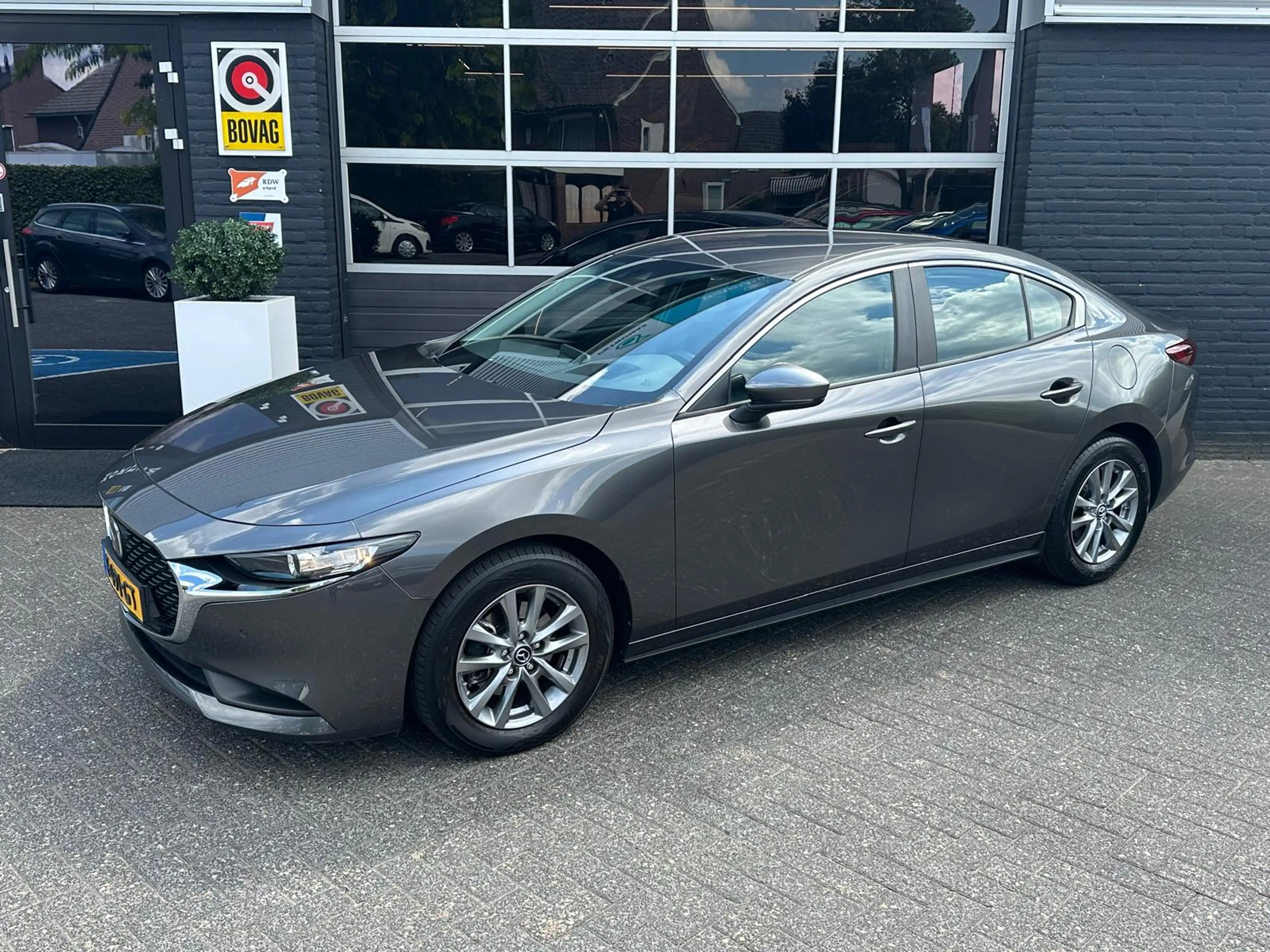 Mazda 3 2.0 e-SkyActiv-G M Hybrid, Automaat, Head-Up, Keyl — photo 15