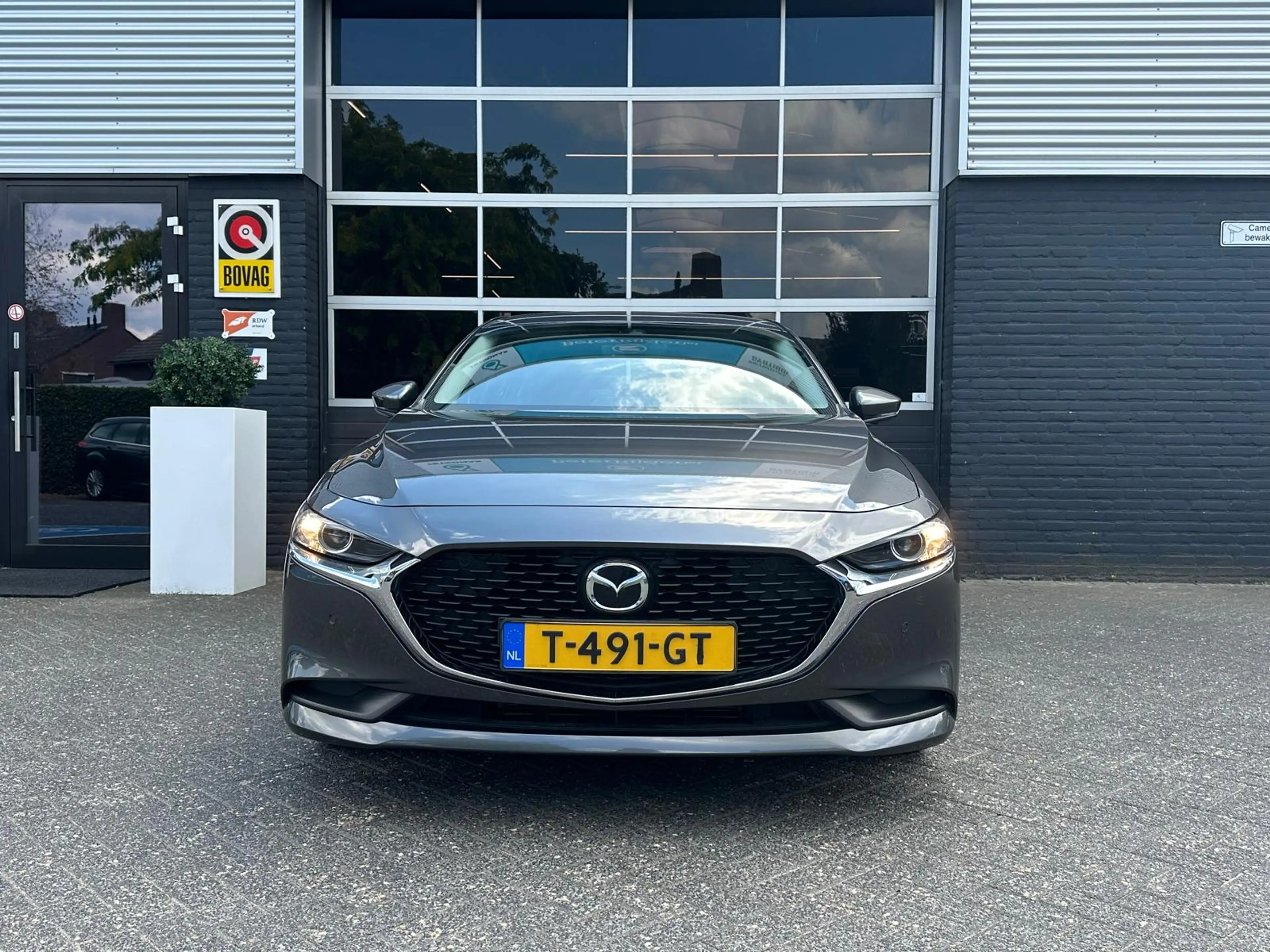Mazda 3 2.0 e-SkyActiv-G M Hybrid, Automaat, Head-Up, Keyl — photo 3