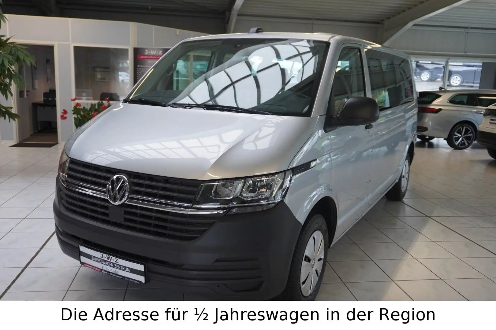 Volkswagen T6 Kombi T6.1 Kombi 2.0 tdi lang*9-SITZER*HECKFLÜGEL*AHK Ezüst - 1