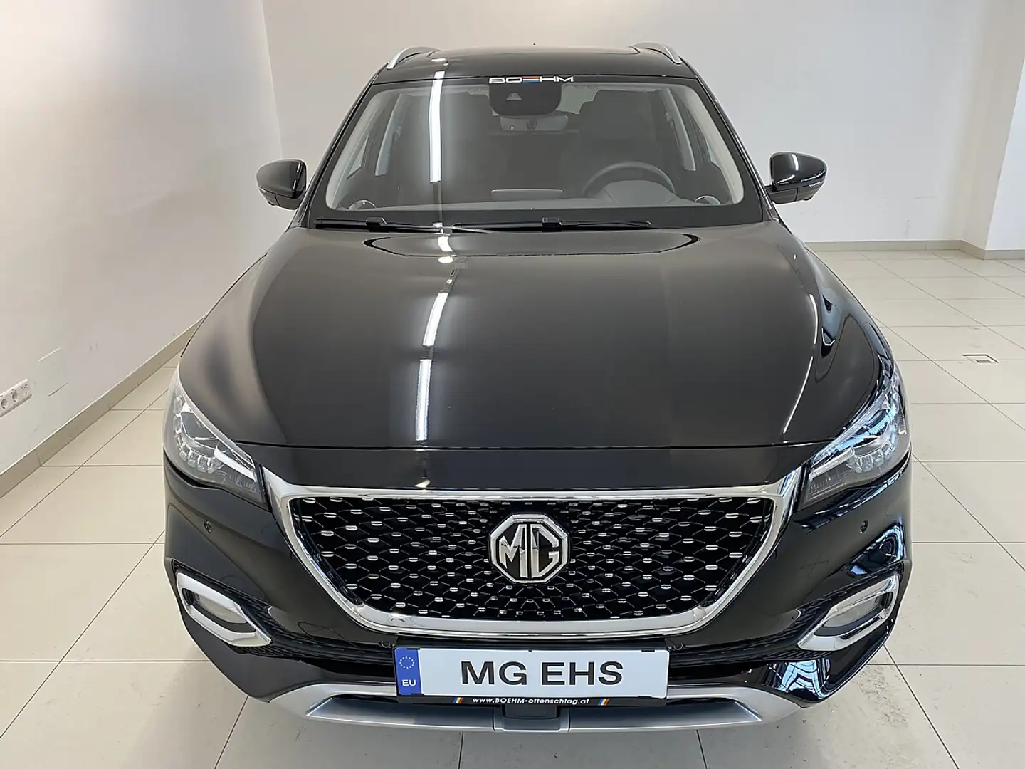 MG EHS 1,5T GDI PHEV Luxury Aut. Schwarz - 2