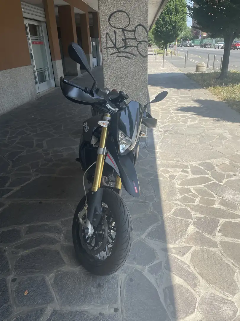 Aprilia Dorsoduro - 1