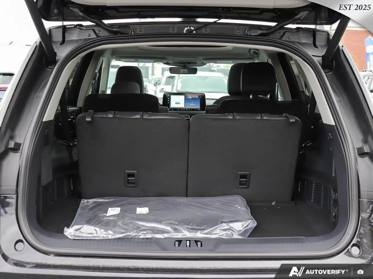 Lincoln Aviator снимка Lincoln Aviator