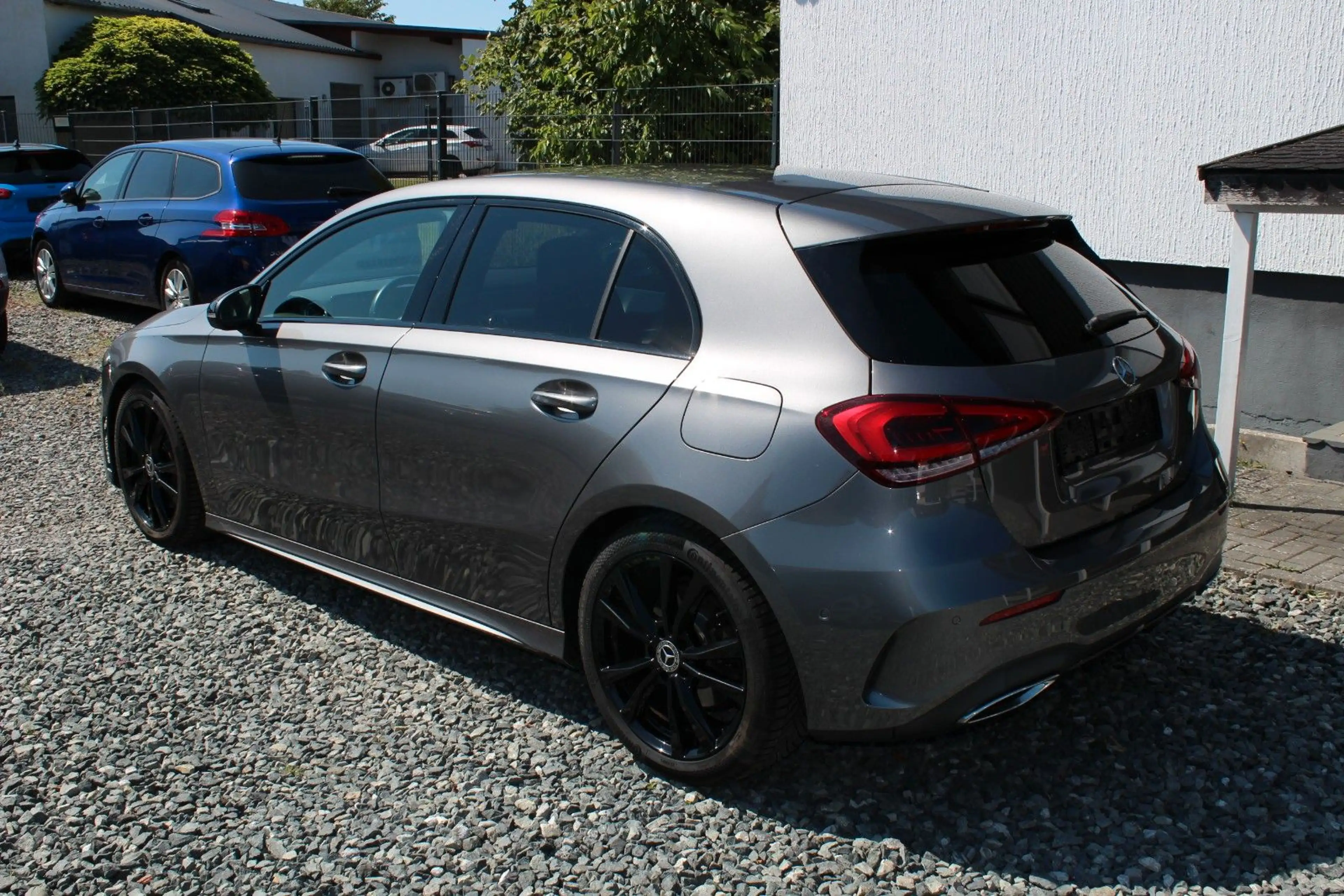 Mercedes-Benz A 250 AMG-Line, Automatic, LED, Navi, 2.Hand — photo 8