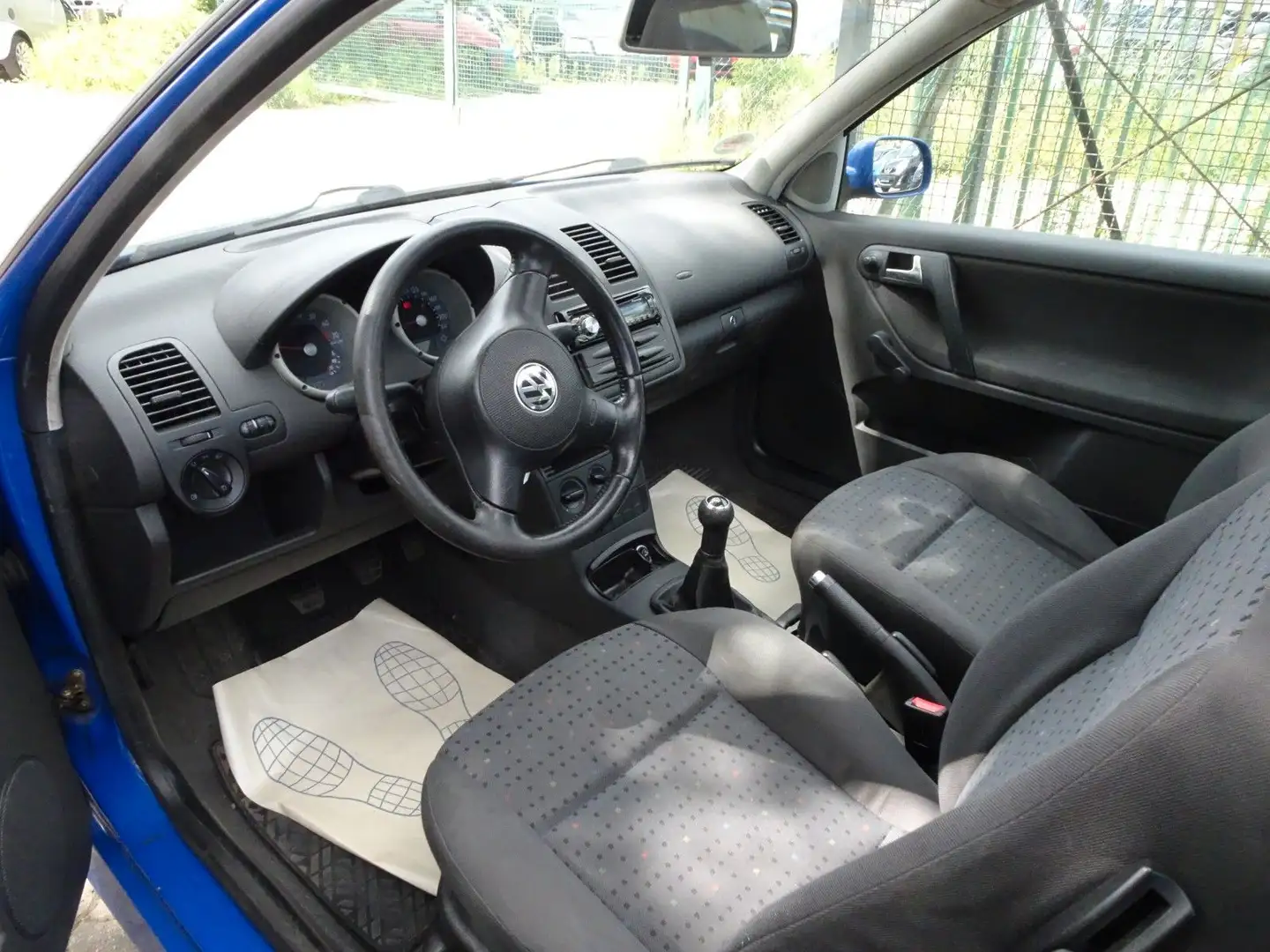 Volkswagen Polo 1.0 Editon Blau - 2