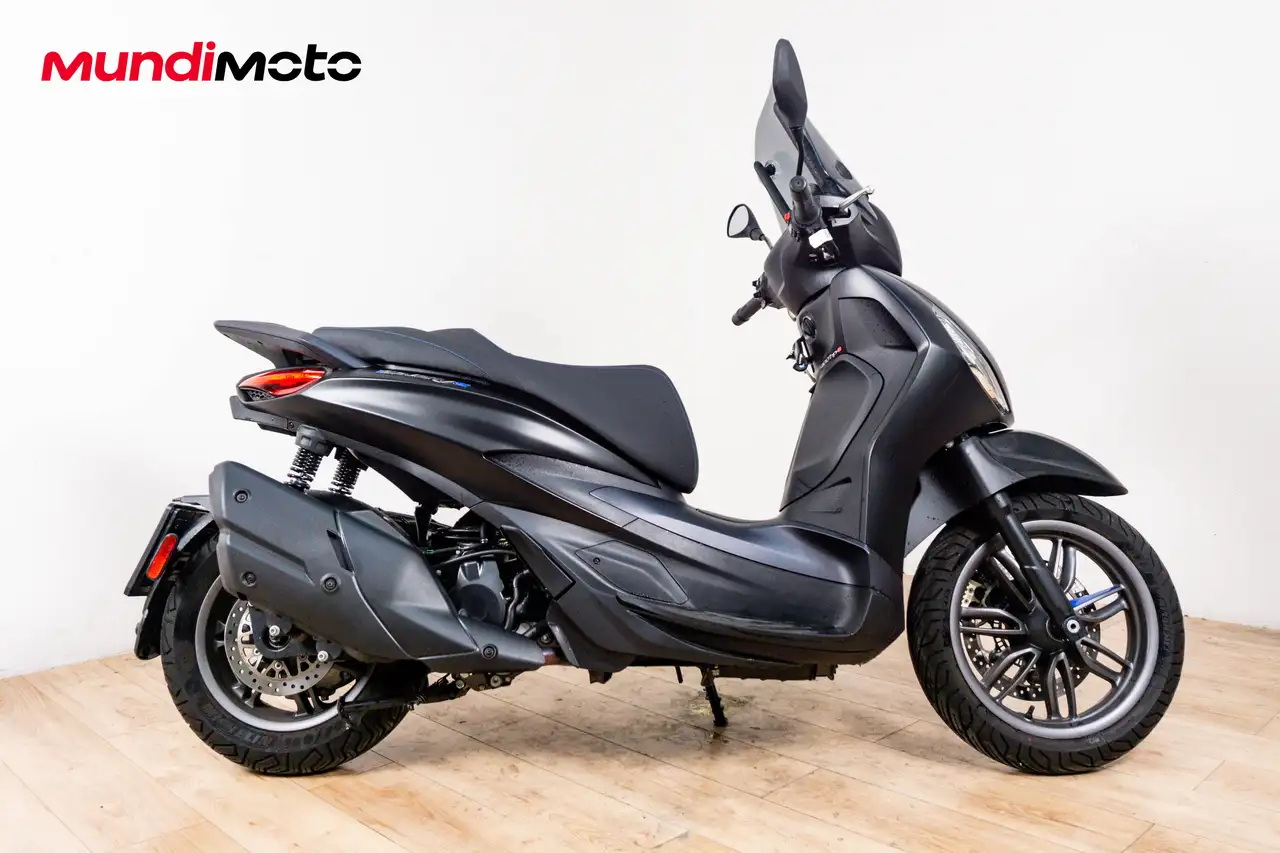 Piaggio Beverly 400