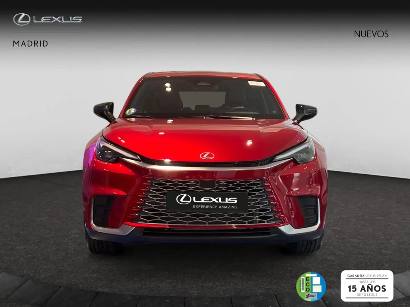 Lexus LBX Elegant Rojo - 1