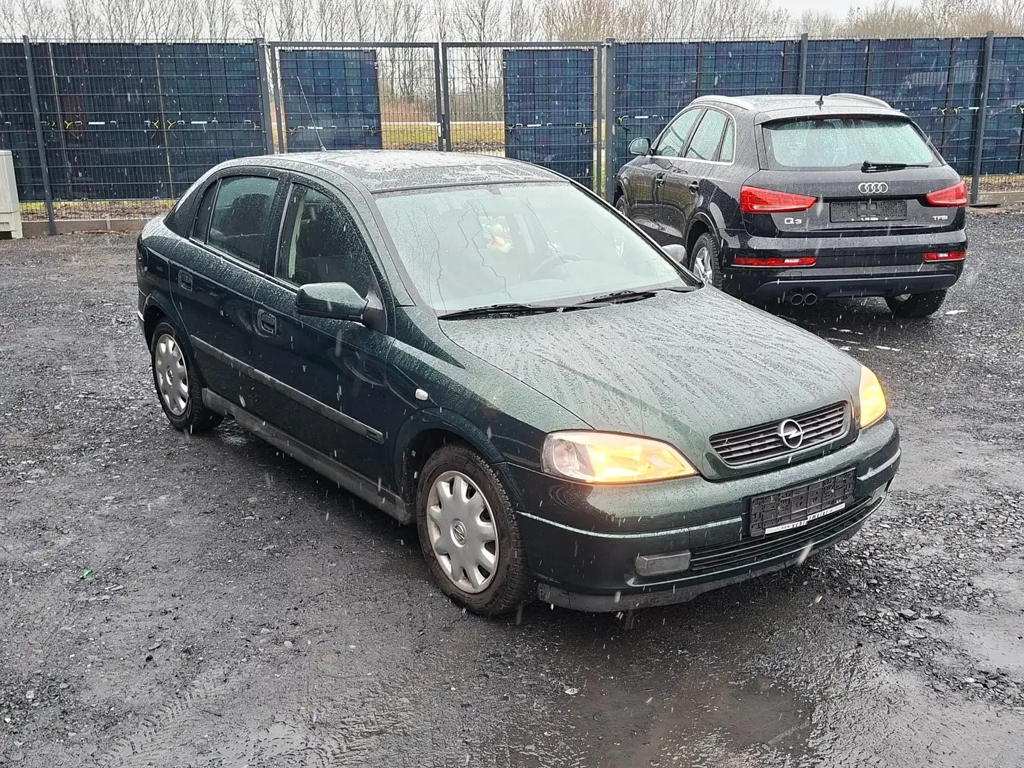 Opel Astra TÜV Neu, Automatikgetriebe Grün - 2