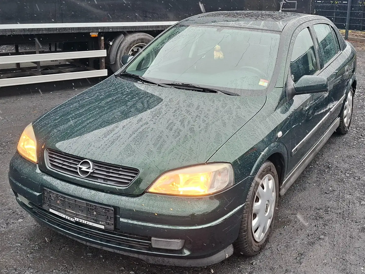 Opel Astra TÜV Neu, Automatikgetriebe Grün - 1