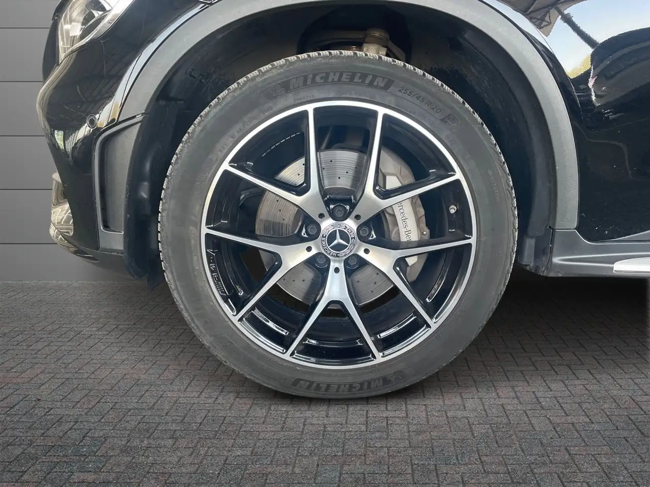 Mercedes-Benz GLC 220 GLC 220 d 4MATIC premius plus 12