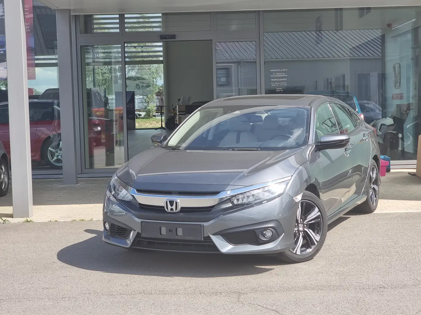 Honda Civic 1.5 i-VTEC Executive BVM6 Gris - 1
