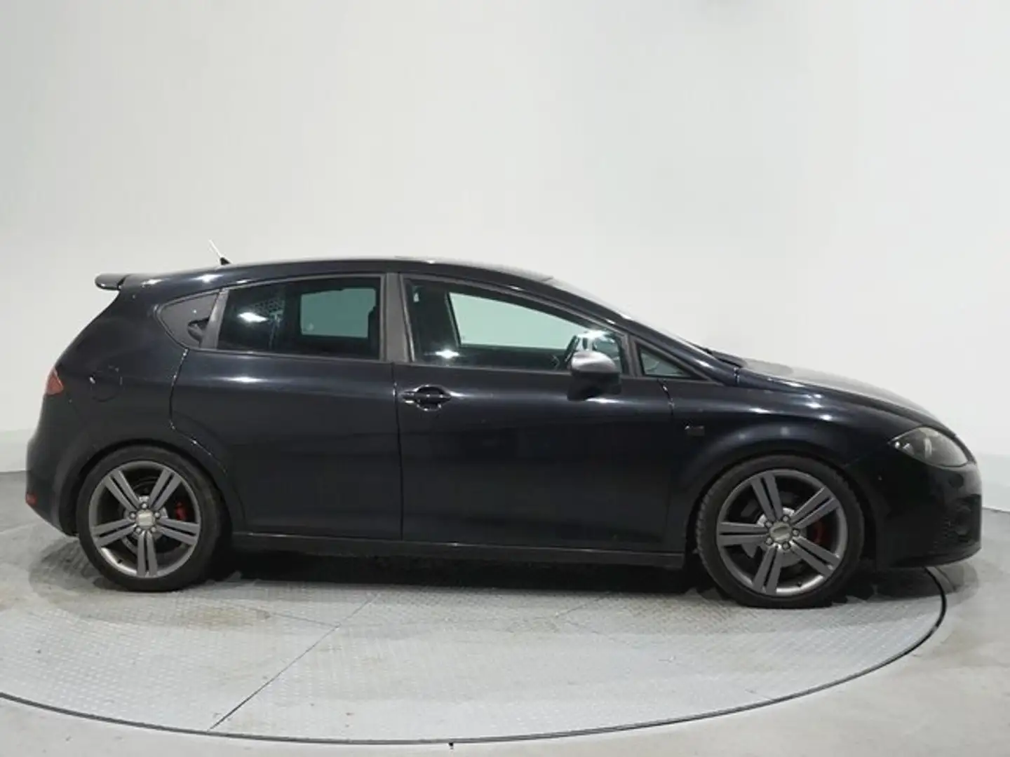 SEAT Leon 2.0TDI FR1 (159CO2) Negro - 2