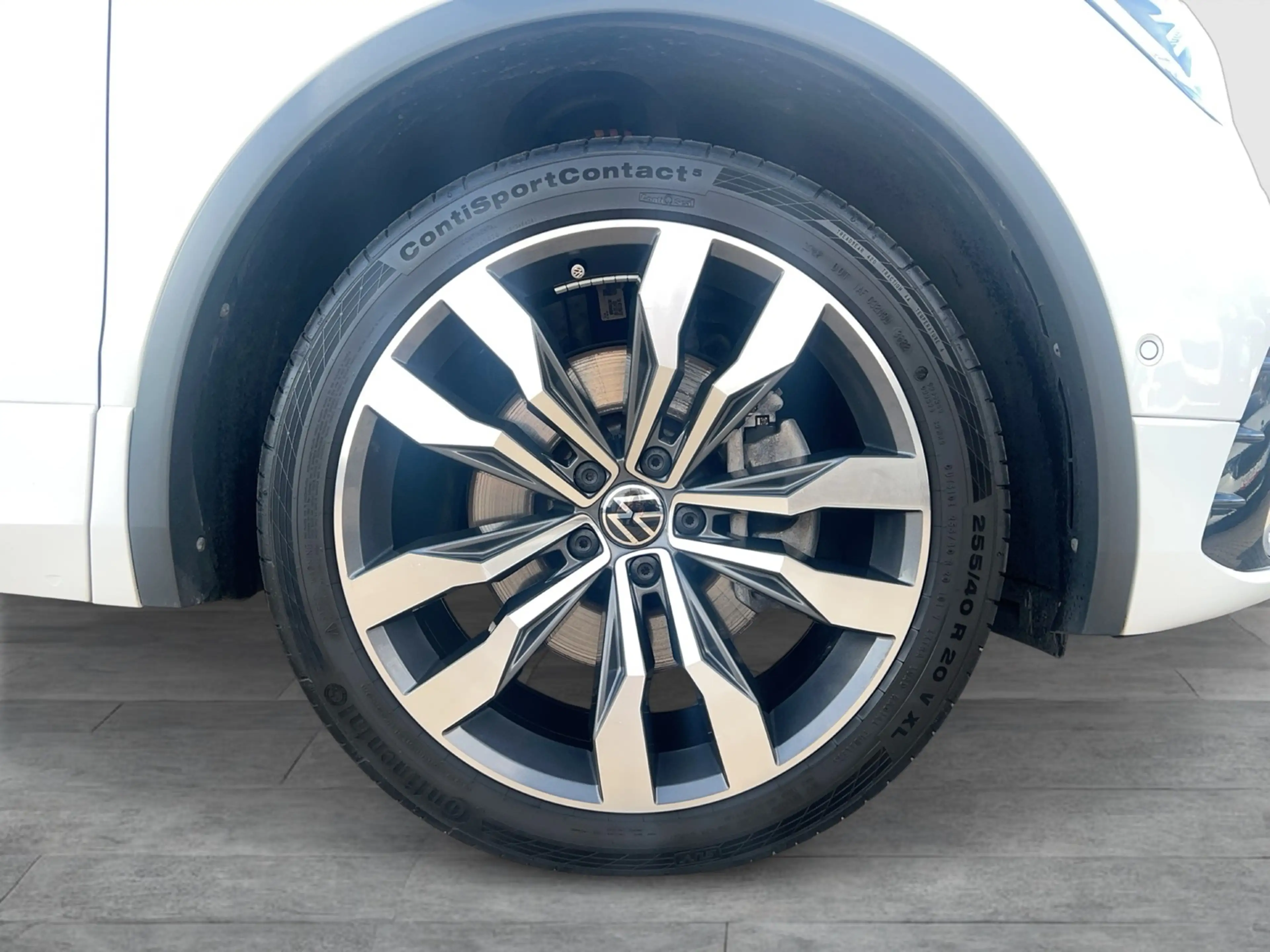 Volkswagen Tiguan Allspace R-Line 4Mot IQ Light AHK Trailer Assist RFK HU — photo 7