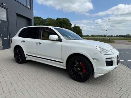 Porsche Cayenne 4.8 GTS Facelift model  / Youngtimer / Leren Dashb