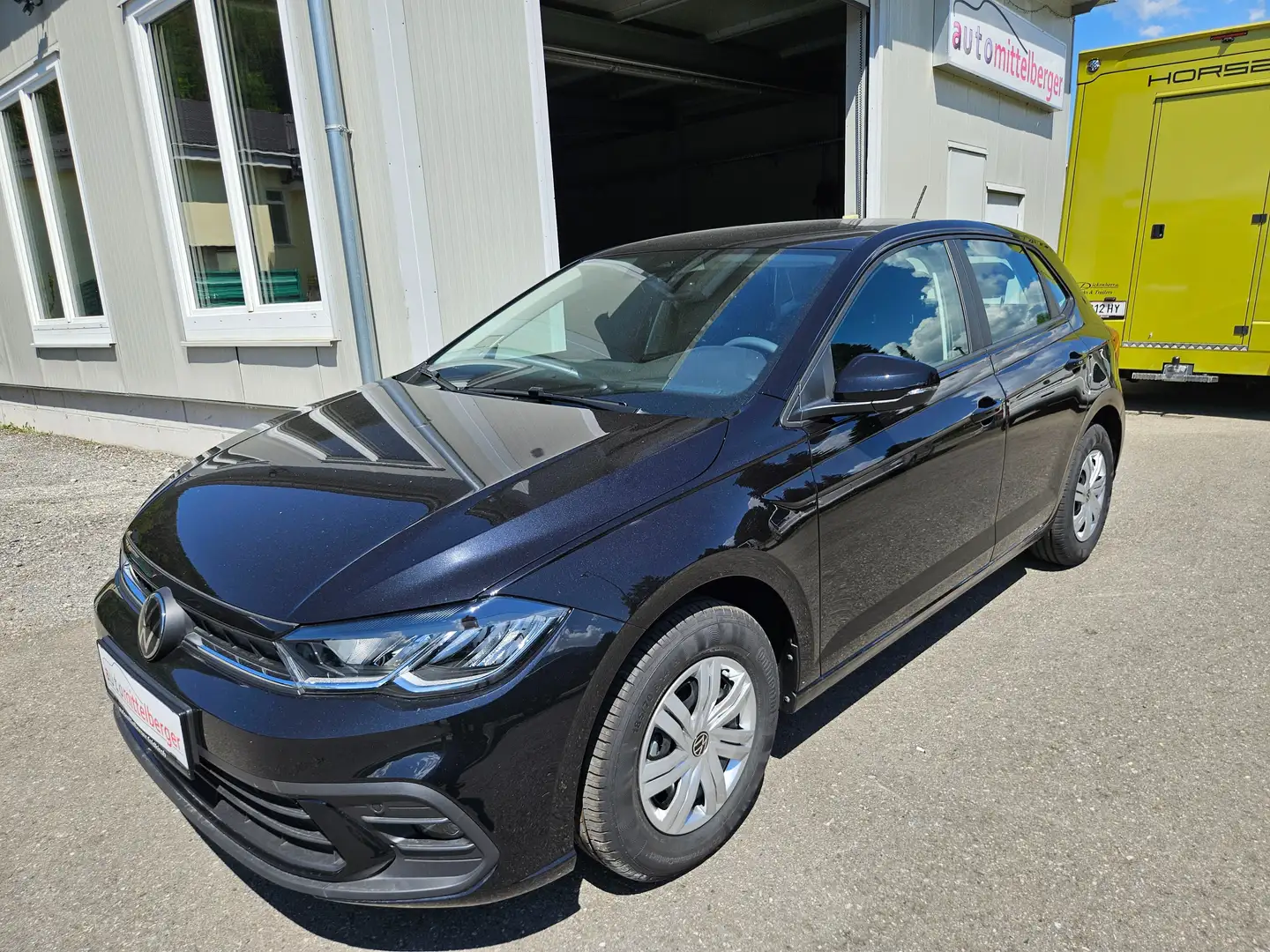 Volkswagen Polo 4Me "5Jahre/100.000km. Garantie" Schwarz - 1