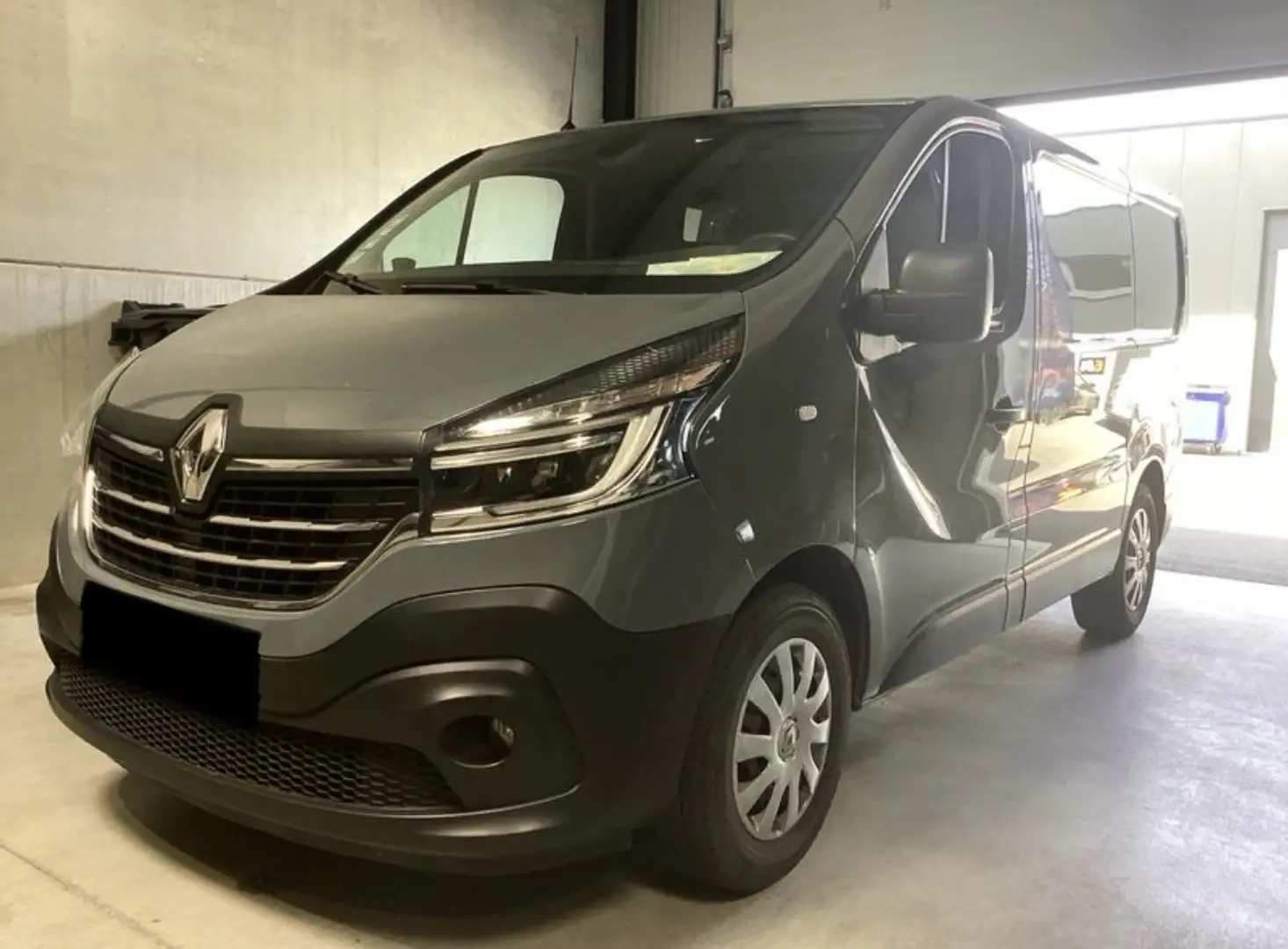 Renault Trafic 2.0dCi 170CV TVAC 3PL BOITE AUTO L1-H1 GPS LED Grau - 1