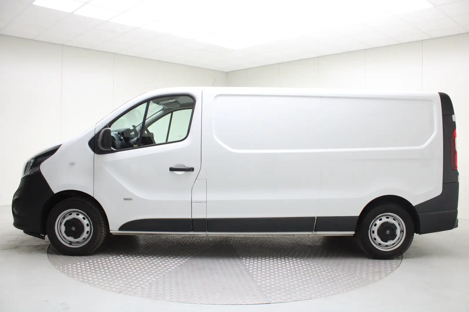 Opel Vivaro 1.6 CDTI L2H1 Edition | Euro 6 | Dealer Onderhoude - 2