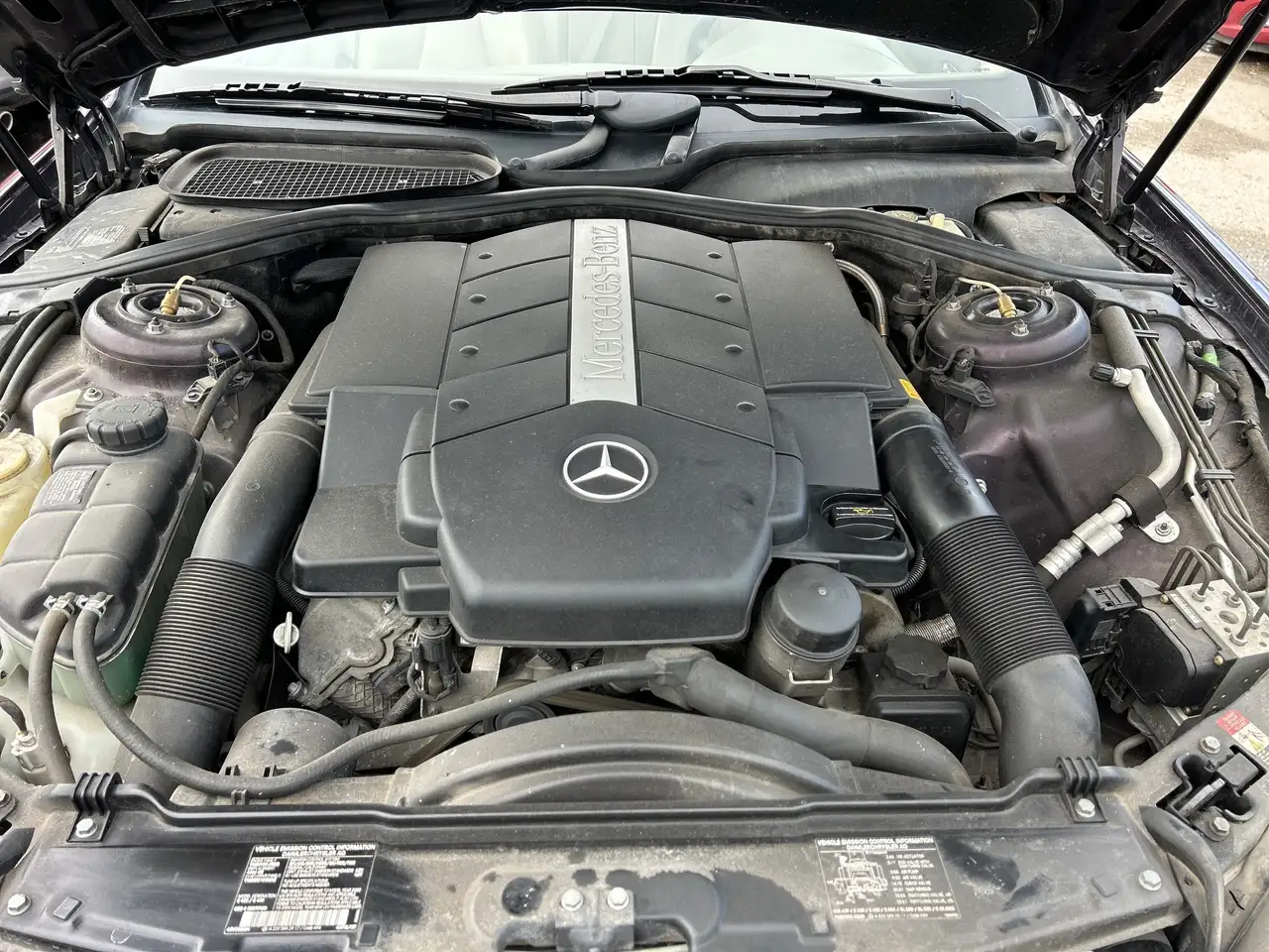 Mercedes-Benz S-Class снимка Mercedes-Benz S-Class