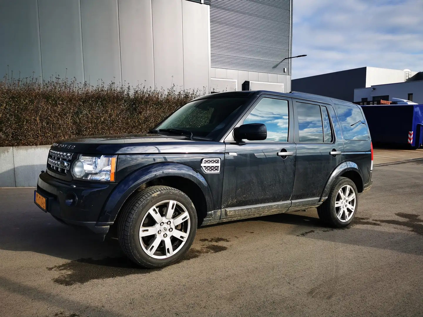 Land Rover Discovery 4 Mark II SDV6 3.0L 180kW SE A Fekete - 2