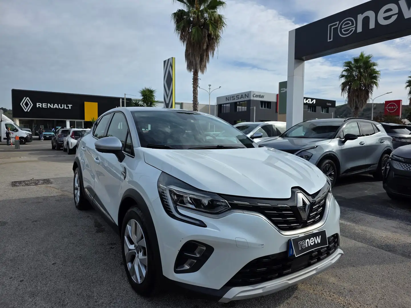 Renault Captur Captur 1.5 BlueDci Intens 115cv Automatica Bianco - 2