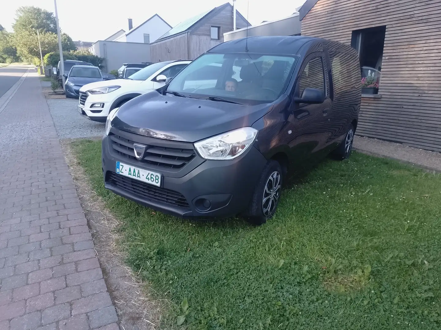 Dacia Dokker 1.6i - 2