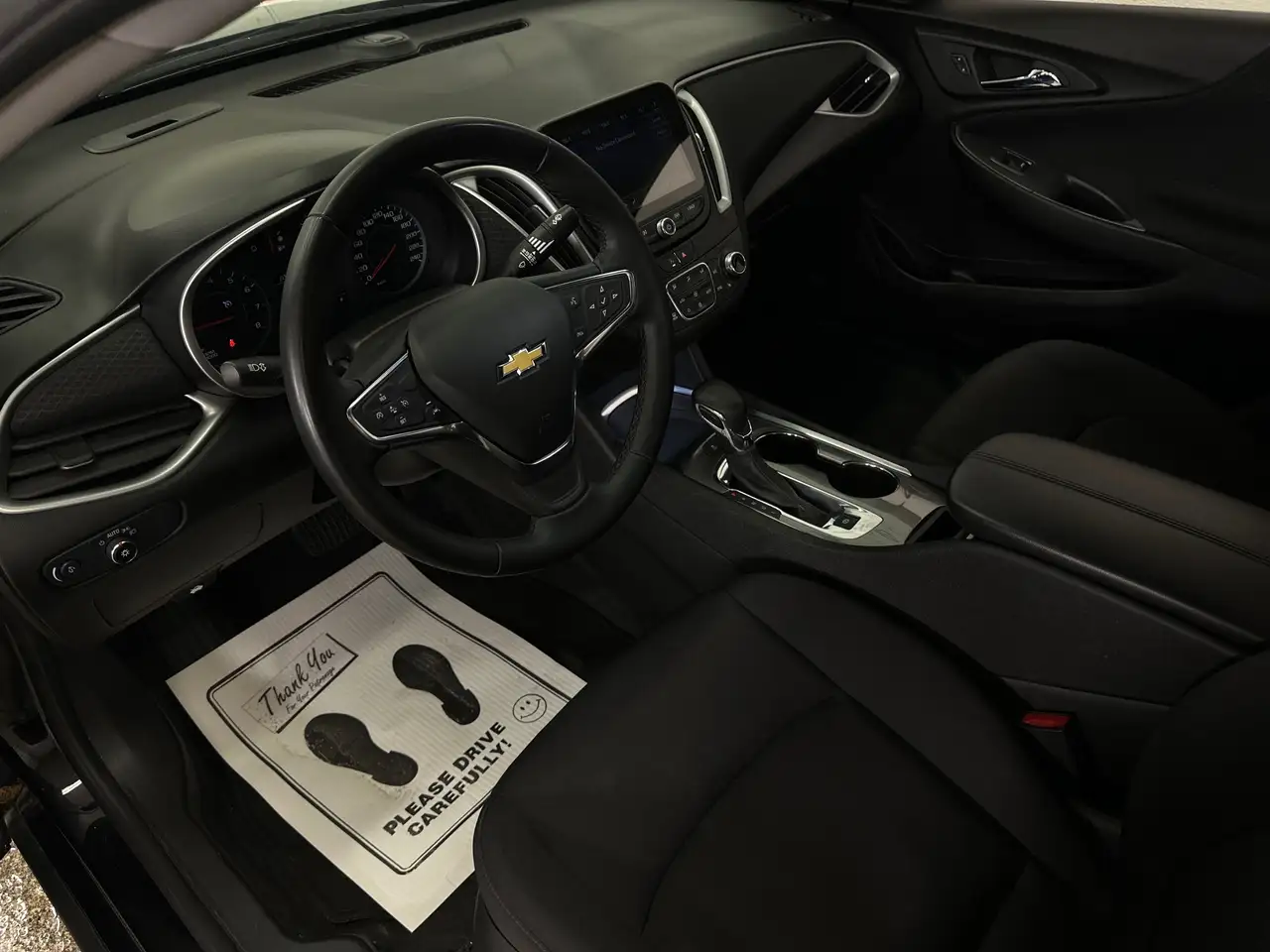 Chevrolet Malibu снимка Chevrolet Malibu