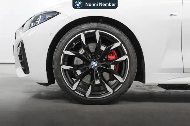 BMW 4 Series view 7