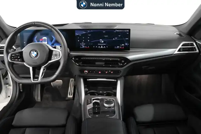 BMW 4 Series view 11