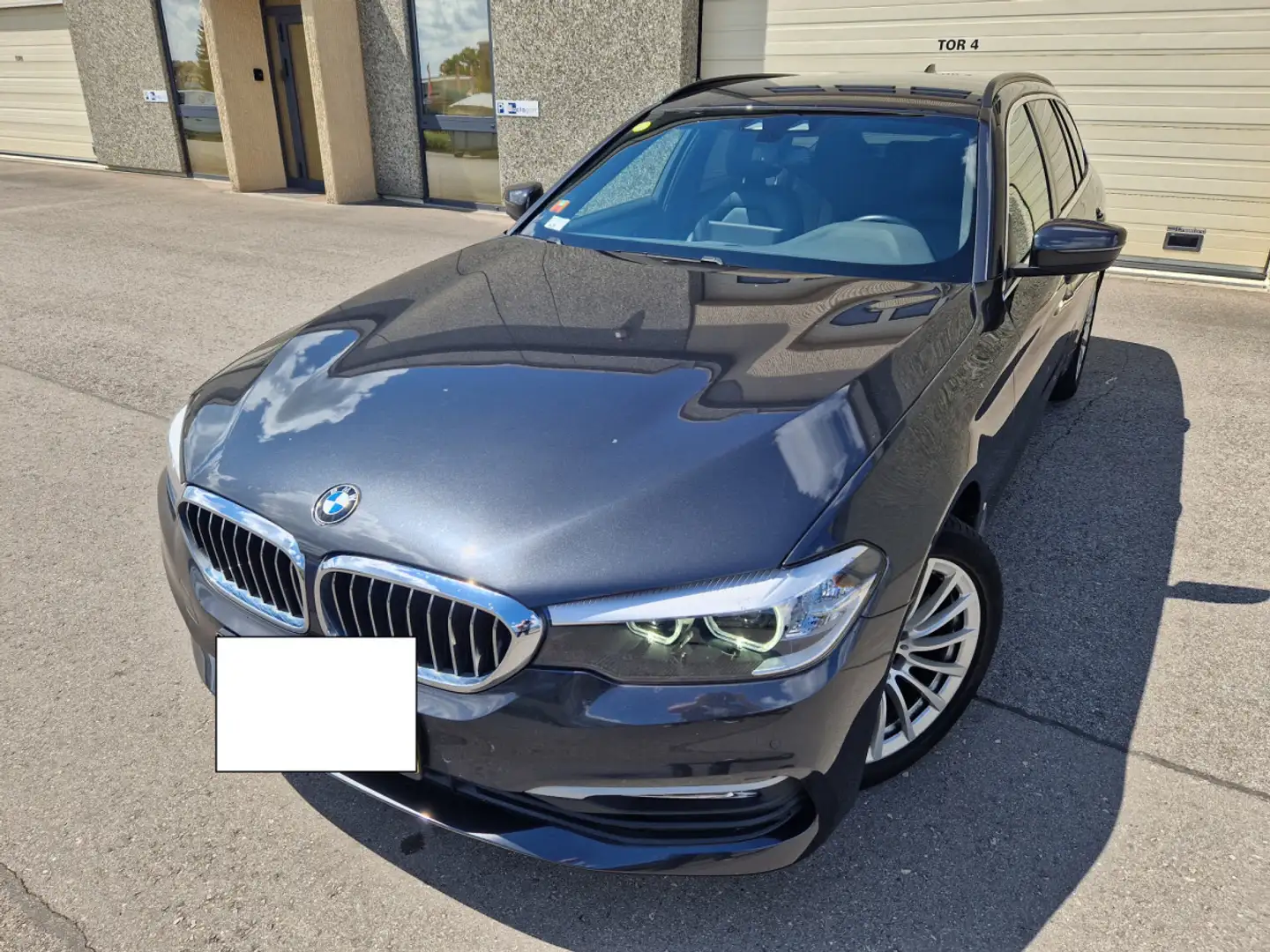 BMW 520 dA Touring X-Drive 190 CV Garantie 12 Mois Gris - 1