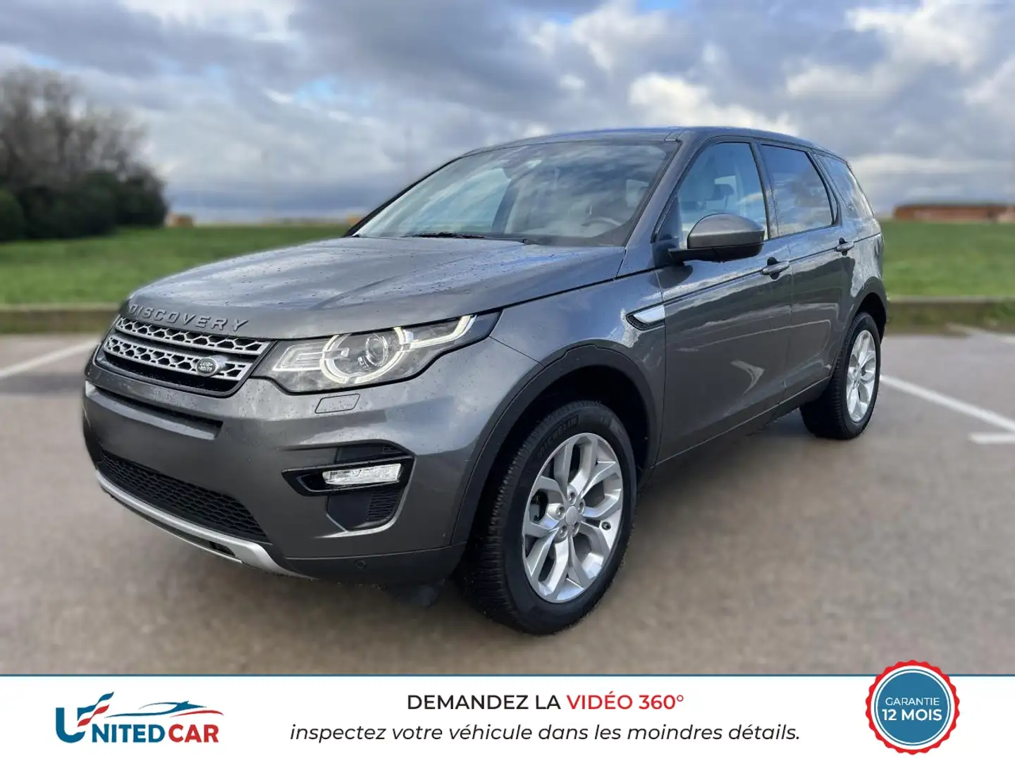 Land Rover Discovery Sport Discovery Sport HSE 7 places 2.0 L 4 600 KM TD4 15 Gris - 1