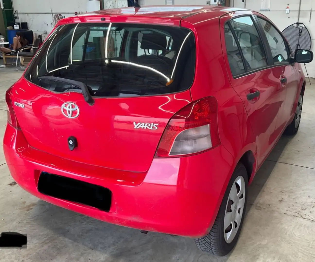 Toyota Yaris Cool Rot - 2