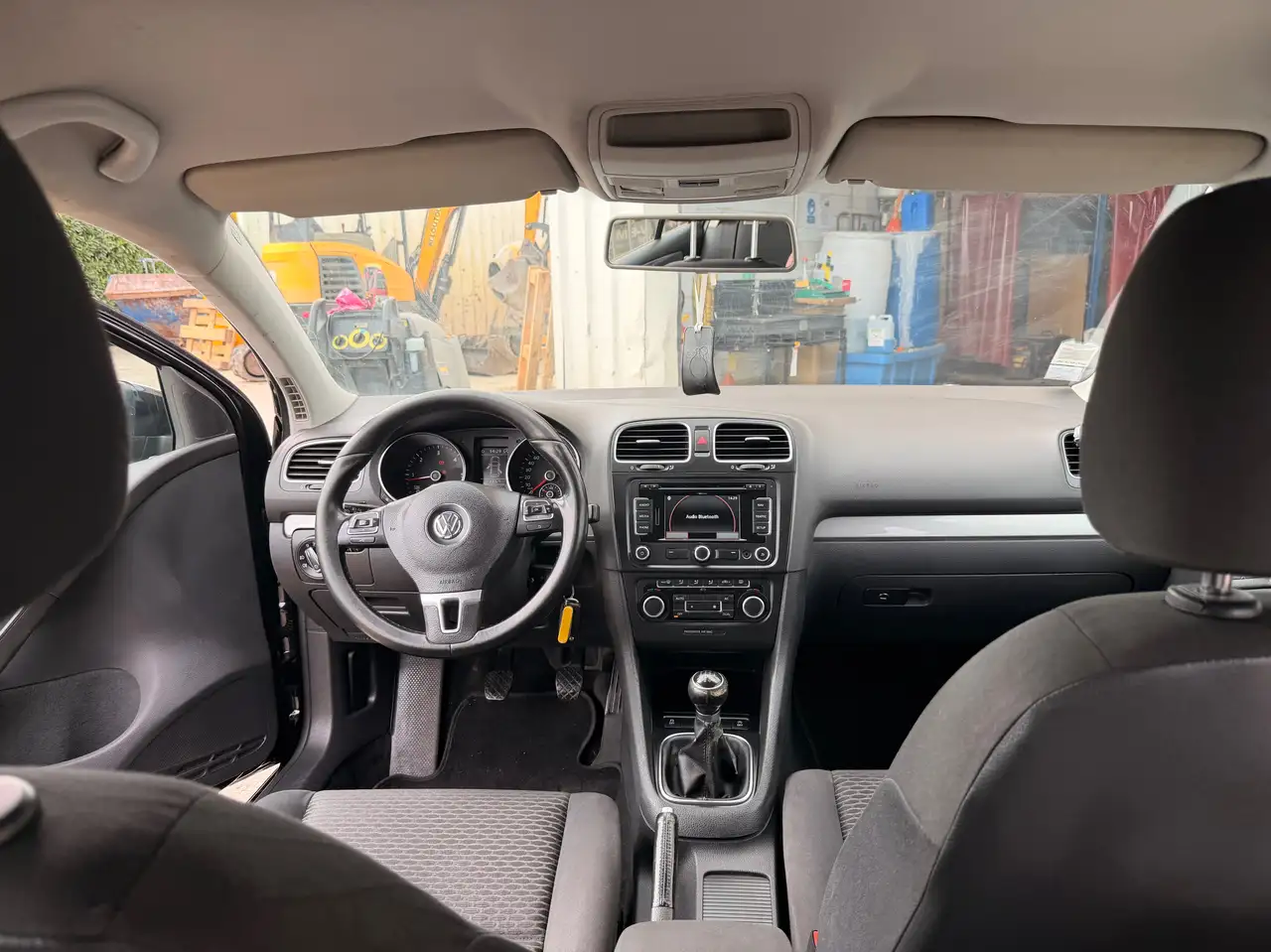 Volkswagen Golf Standard Model — photo 4